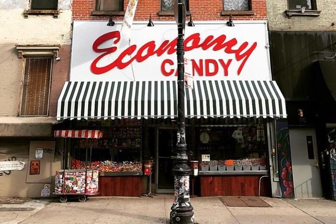 Private Lower East Side Food and Neighborhood Tour - MOSCOT, University Settlement House, and Economy Candy: Stops That Add Texture