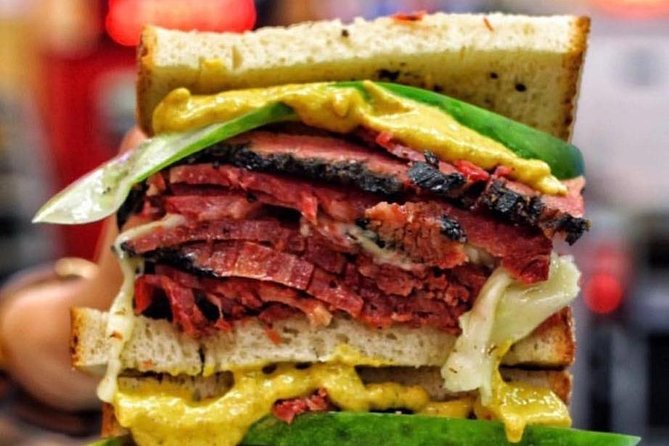 Private Lower East Side Food and Neighborhood Tour - Katz’s Delicatessen and Yonah Schimmel’s Knishes: Ending on Two Icons