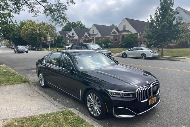 Private Luxury Transfers – JFK, LGA & Newark | 24/7 Chauffeur - Luggage and safety: The unglamorous stuff done right