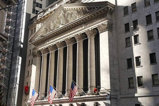 Private New York City Historic Downtown and Wall Street Walking Tour Including 911 Memorial - Stop-by-Stop: From Bowling Green to the Oculus