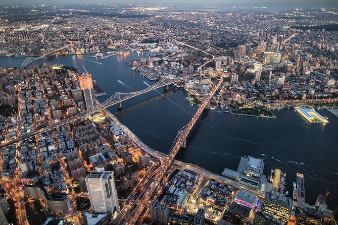 Private Romantic NYC Helicopter Scenic Charter with Champagne - Where You Meet: Manhattan Heliports and the Weekend Switch