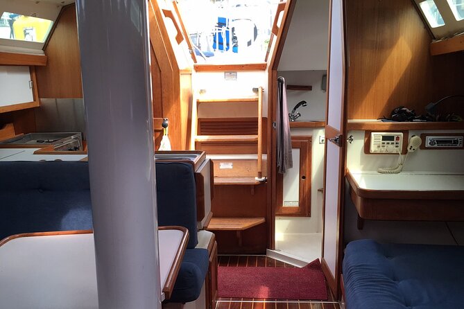 Private Sail New York with Brooklyn Sail (Reserve the entire boat) - Best time to go: afternoon calm or sunset sparkle