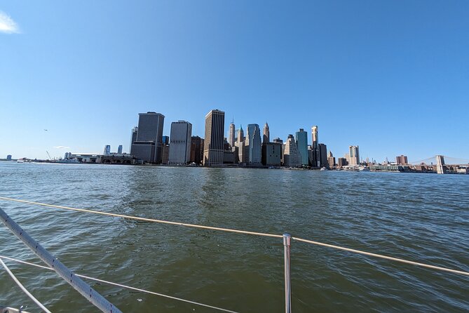Private Sailing Charter in Brooklyn - Stop 1: Getting close to the Statue of Liberty (and how to time your photos)