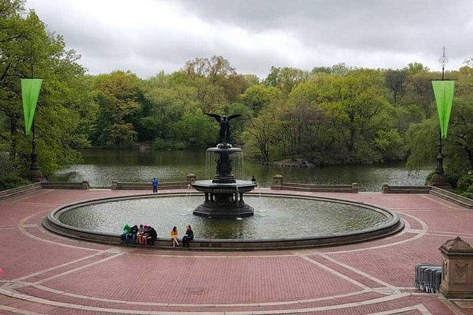 Private Scenic Central Park Walking Tour - How the guides add personality: Dan, Max, and Ryan in real-life examples