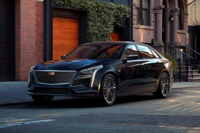 Private Sedan New York City Airport Departure Transfer - JFK vs LaGuardia vs Newark: Picking the Right Airport for Your Day