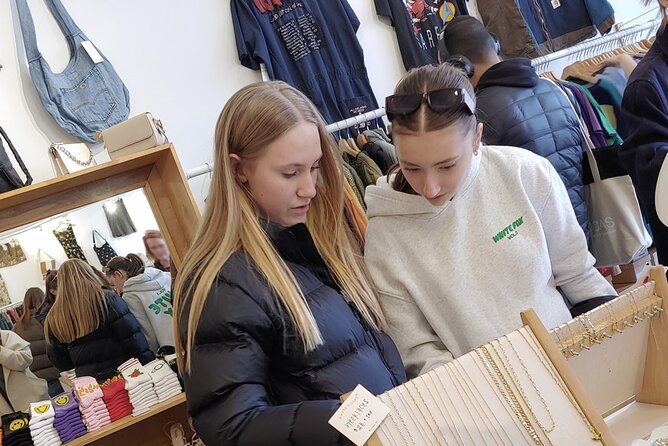 Private Teen + Young Adult Second-Hand Shopping in New York City - Key highlights to know before you book