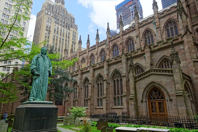 Private Tour of Historic Lower Manhattan and the Financial District NYC - Stone Street and the oldest tavern: the Revolution-era thread