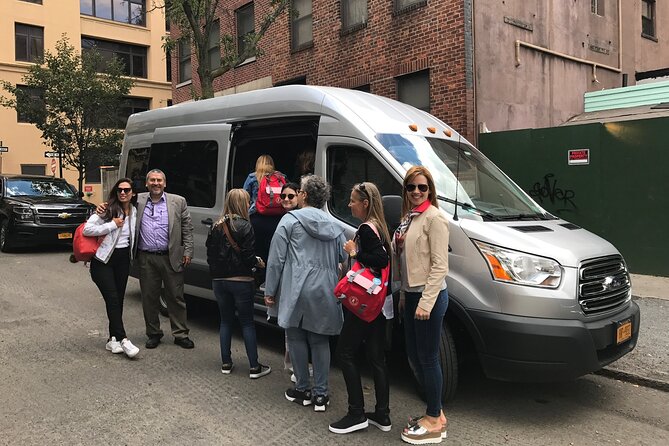 Private Transportation for Families and Groups in NYC 4 to 5 Hours - Pricing for families and groups up to 5: is it worth $680?