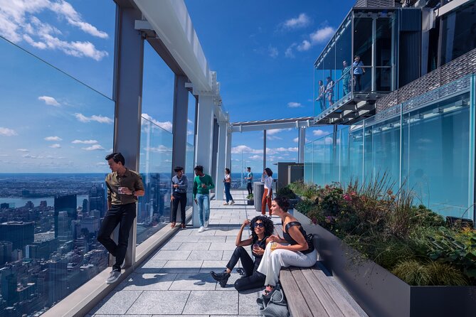 Race to the Sky: NYC Architecture Tour With SUMMIT One Ticket - Stop 5: One Vanderbilt and the Skyline Feud Angle