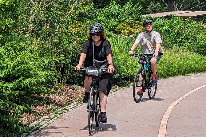 Radical & Weird History Bike Tour of New York City - Stop-by-stop: the stories behind each ride break
