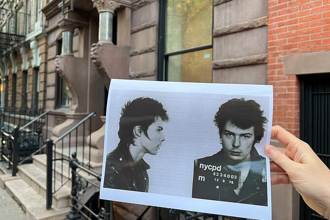 Rock and Roll History and Culture Walking Tour in New York City - Stop 3, Greenwich Village: album covers you can actually stand on