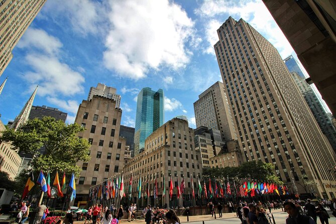 Rockefeller Center Walking Tour With Optional Top of the Rock - Top of the Rock option: how to choose without confusion