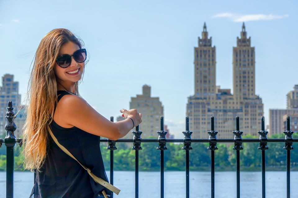 Romantic Photoshoot Experience for Couples in New York - Getting photos fast: the 48-hour digital gallery that you can actually use