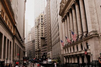 See 30 Top New York Sights! Fun Local Guide! (Kids Free!) - Wall Street at Street Level: Federal Hall, Ground Zero, and the Bull