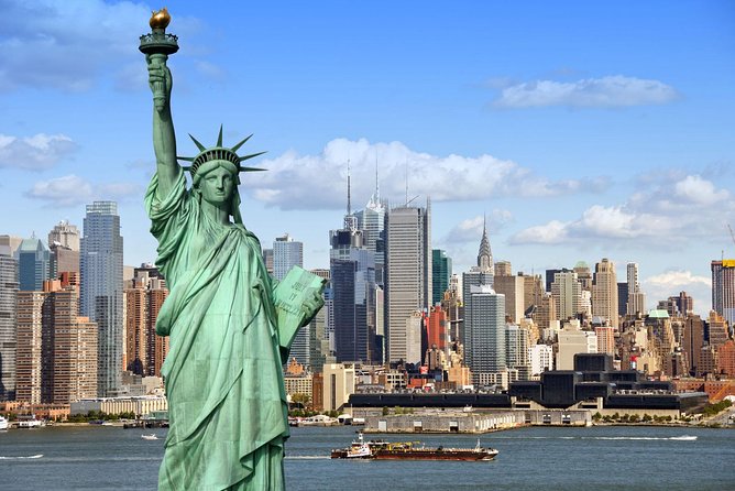 See 30 Top New York Sights (Walking Tour) & Visit Central Park Zoo. - Central Park Zoo: A Small Zoo With Real Character
