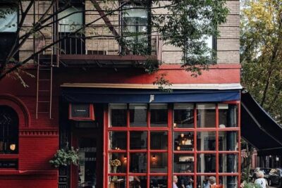 Semi-Private Greenwich Village Walking Tour - The Triangle Shirtwaist stop: turning building details into real-world lessons