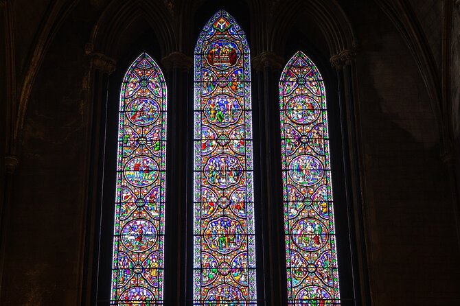 St Patrick's Cathedral Official Holiday Tour - Should you book the St. Patrick’s Cathedral holiday audio tour?