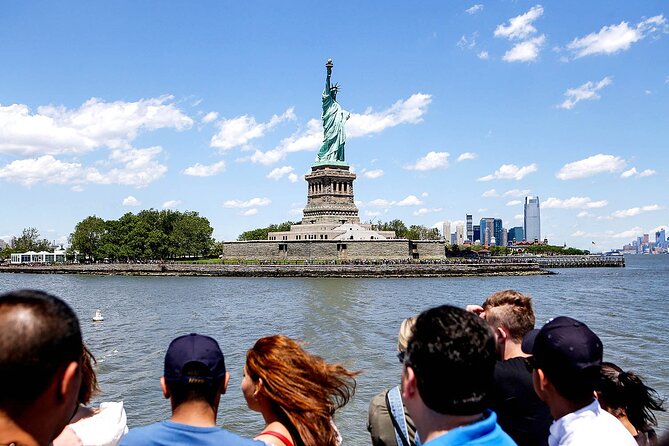 Starship Landmark 90 Minute Sightseeing Cruise - Snack Bar and Drinks: Budget Reality on the River