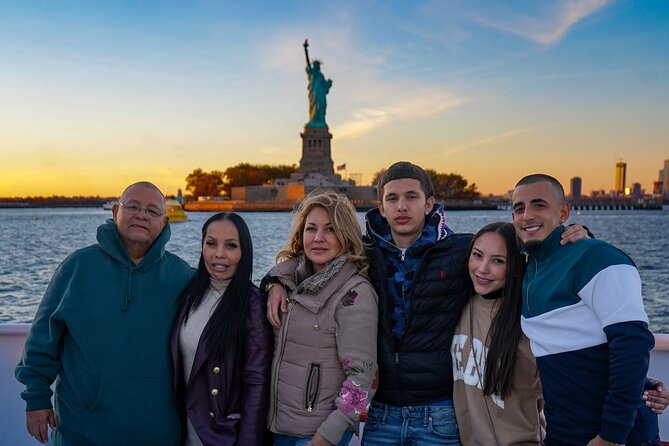 Starship Sunset Cruise NYC - City Lights & Skyline Views - Should you book Starship Sunset Cruise NYC? A practical decision guide
