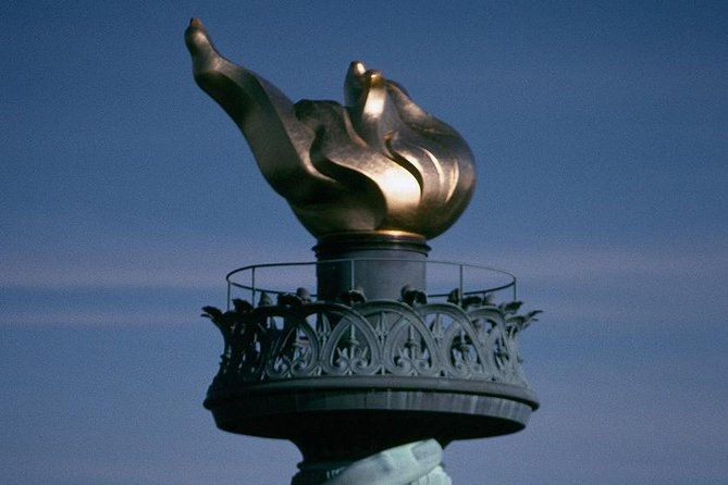 Statue of Liberty and Ellis Island Tour in Spanish - Battery Park and Castle Clinton: The Prequel Before You Float
