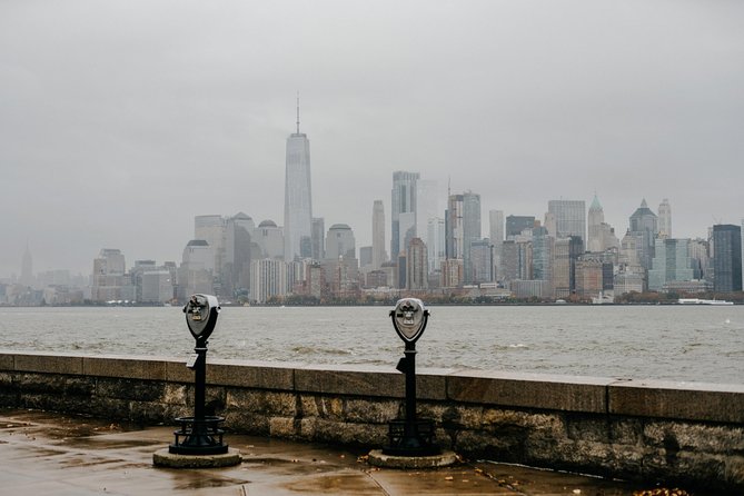 Statue of Liberty and Ellis Island Tour - On Liberty Island: Spanish Story, Photo Spot, and the Walk Around Lady Liberty
