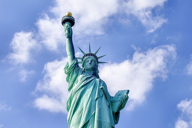 Statue of Liberty Direct Sightseeing Cruise from Brooklyn Bridge - Boarding at 299 South St: What to Expect Before You Leave