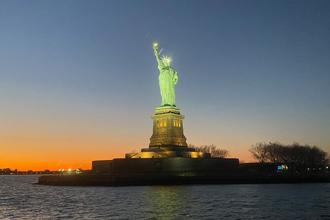 Statue of Liberty Ellis Island Cruise with One World Trade Ticket - Pier 36 check-in: start time, where to wait, and how to get there