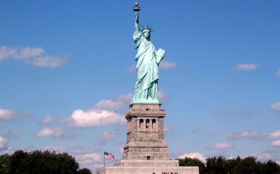 Statue of Liberty & Ellis Island - Guided Tour 8ppl Max - Key Highlights Worth Planning For
