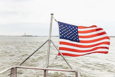Statue of Liberty Ferry Boat Pass - The cruise route: the moment Liberty Island comes into view