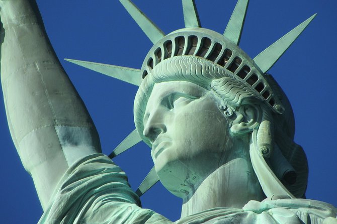 Statue of Liberty & Pre-Ferry Express Tour - Battery Park Kickoff: Castle Clinton and Fast Orientation