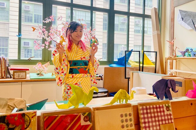 [Taro's Origami Studio] 30-Minute Origami Experience - Brooklyn, New York - Decorating your creations: stickers, stamps, and markers