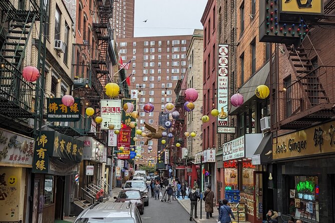 Tenement History and Immigrant Life in the Lower East Side - Eldridge Street Synagogue: the Jewish story shaped by immigration