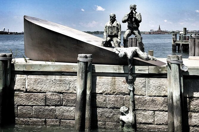 The Battery: A Self-Guided Audio Tour from Bowling Green Park to Stone St - Castle Clinton: a fort with many lives