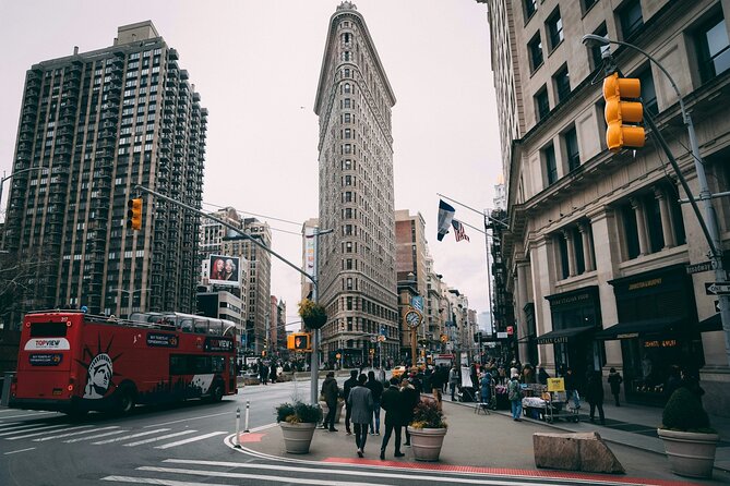 The Edge Observation Deck and 3hr Manhattan Walking Tour - Chinatown in 25 minutes: quick orientation, then free rein