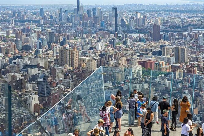 The Edge Observation Deck and 3hr Manhattan Walking Tour - The National 9/11 Memorial: a short stop with big weight