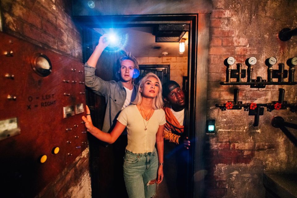 The Escape Game Brooklyn: 60-Minute Adventures at City Point - Check in at City Point BKLYN and meet your Game Guide