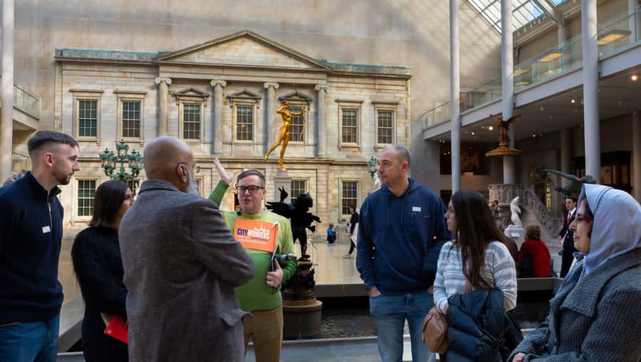 The Met Museum Guided Tour with Skip-the-Line Entry - Why this Met highlights tour works in 2 hours
