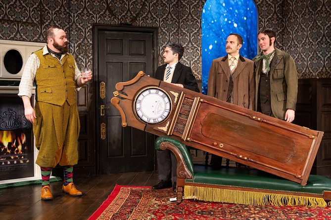 The Play That Goes Wrong Off Broadway Show Ticket - Entry rules that affect your evening (so you don’t lose time)