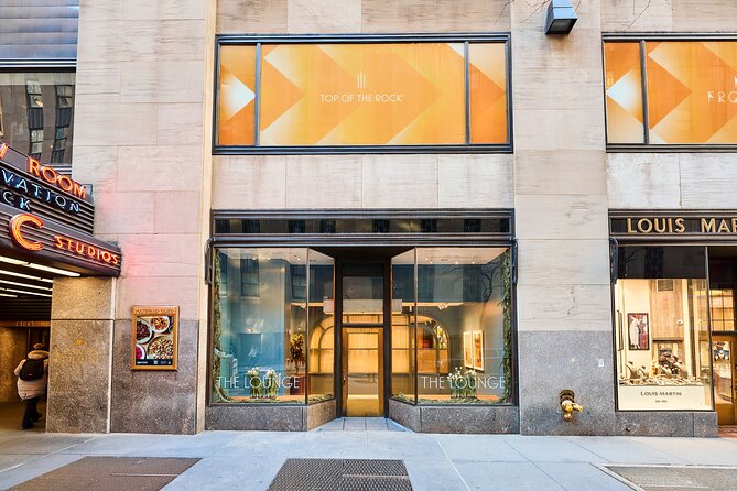 Top of the Rock VIP Tickets with SKYLIFT and The Beam Experience - Photo Pass and gift shop discount: worth using, not just receiving