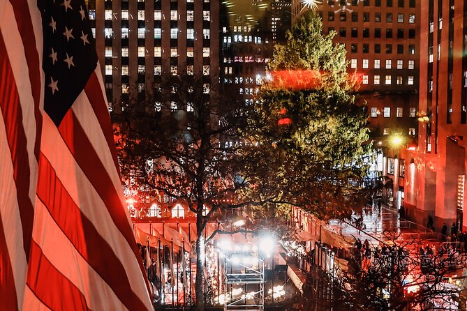 Tree Lighting Ceremony Indoor Viewing from 45 Rockefeller Center - Entering Rockefeller Center Tree Lighting From a Private Indoor Room