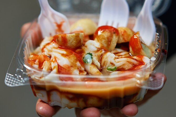 Ultimate Chinatown Walking Food Tour in New York City - The guide: food stories plus real tips for navigating Chinatown