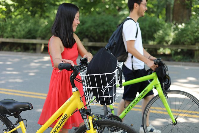 Unlimited Biking Central Park Bike Rental in NYC (1 hour - 1 day) - Must-See Stops on Two Wheels: Conservatory Garden and Belvedere Castle