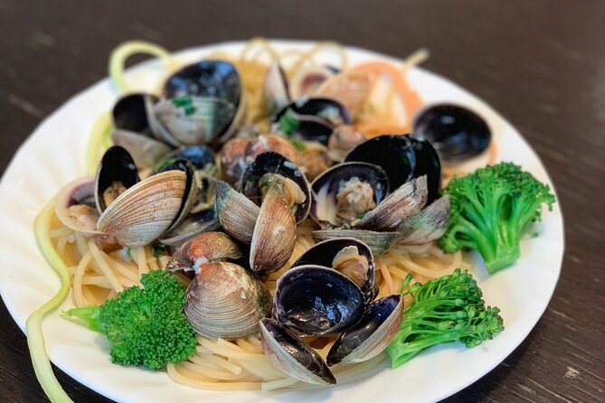 Viator Exclusive: Pasta Cooking Class & Dinner -Greenwich Village - Seasonal sauce decision: tomato sauce or clam sauce