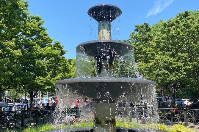 Village Nights: Greenwich Village Food & History Walk - Why this Village food-and-history walk feels different at 6:00 pm