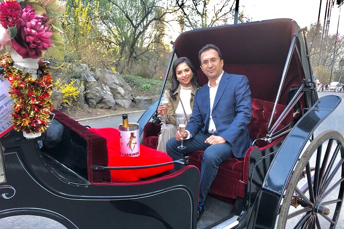 VIP Central Park Champagne Tour with Photos(50 min)~Skip the line - Where You Start: Edge-of-Park Pickup at Top Hat NY