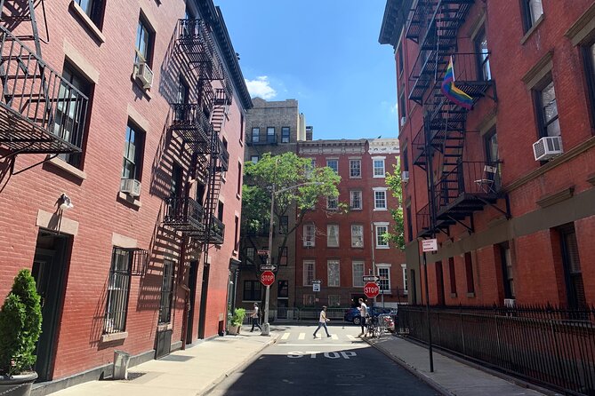 Visit in French the must-see neighborhoods of NYC - Price and Value: Is $69 Worth It?