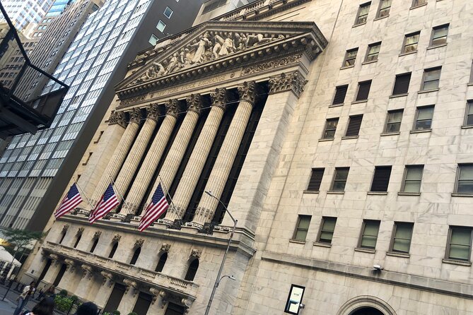 Welcome to New York City Tour - Rockefeller Center: 30 Rock + the Underground Concourse Story