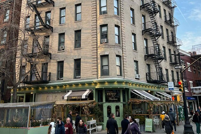 West Village's Flappers, Freaks & Punks: A Self-Guided Audio Tour - FAQ